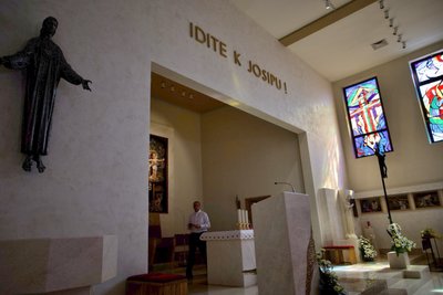 Zlatna Misa Vlc Zlatka Golubica Sv Josip Tresnjevka